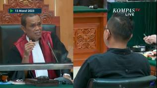 saksi-jurnalis-di-sidang-teddy-minahasa-ungkap-pemusnahan-sabu-di-mapolres-bukittinggi