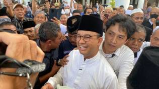 anies-sindir-pemerintah-banyak-warga-ke-rumah-sakit-bukannya-sembuh-malah-miskin