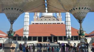 jadwal-buka-puasa-semarang-26-maret-2023-hari-ke-4-ramadan-1444-h