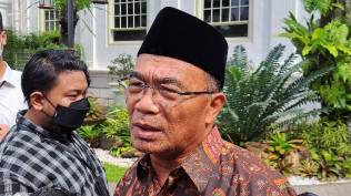 muhadjir-imbau-warga-berpikir-ulang-ikut-keluarga-merantau-ke-kota-singgung-keterampilan