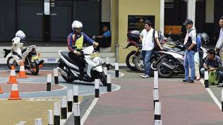 bpjs-kesehatan-wajib-punya-untuk-pembuatan-sim-kalau-ada-tunggakan-bagaimana