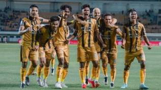 hasil-liga-1-dewa-united-tekuk-rans-nusantara-dengan-skor-5-0