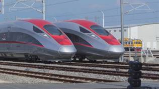 ka-cepat-jakarta-surabaya-masuk-blueprint-kemenhub-gunakan-kereta-merah-putih-buatan-inka