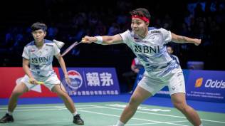 hasil-french-open-2023-apriyani-fadia-singkirkan-ana-tiwi-rehan-lisa-lewati-babak-32-besar