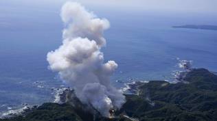 peluncuran-satelit-di-jepang-gagal-roket-meledak-dan-jatuh-setelah-lepas-landas