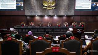 tim-hukum-anies-muhaimin-bantah-mobilisasi-pengajuan-amicus-curiae-ke-mk