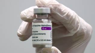 astrazeneca-tarik-vaksin-covid-19-dari-pasar-eropa-usai-akui-adanya-efek-samping-langka