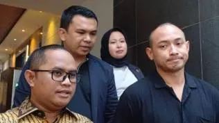 tiko-aryawardhana-laporkan-balik-arina-winarko-dengan-uu-ite