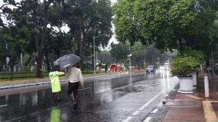 prakiraan-cuaca-jabodetabek-28-februari-2025-jakarta-bogor-dan-depok-diguyur-hujan