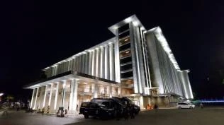 jadwal-takbiran-malam-idulfitri-2026-di-masjid-istiqlal-akan-dihadiri-gubernur-sampai-menteri