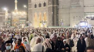 58873-peserta-umrah-indonesia-masih-di-arab-saudi-pemerintah-indonesia-lakukan-mitigasi