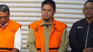 kpk-bupati-koltim-abdul-azis-minta-fee-8-persen-dari-proyek-rsud-senilai-rp126-3-miliar