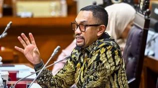 ahmad-sahroni-harap-kementerian-imipas-kaji-ulang-bebas-bersyarat-bechi