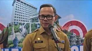 wamendagri-berjanji-dalami-sengketa-3-pulau-di-perbatasan-halmahera-tengah-dan-raja-ampat