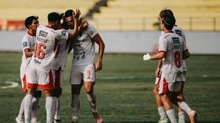 link-live-streaming-bali-united-vs-persis-kick-off-malam-ini-jam-19-00-wib