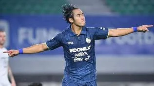 ryuji-utomo-optimistis-bawa-persita-tangerang-bersaing-raih-gelar-super-league