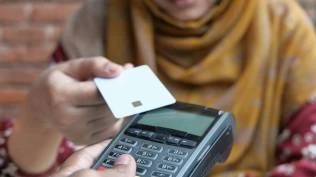 bank-digital-vs-e-wallet-mirip-tapi-tak-sama-ini-bedanya