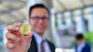 kenali-hak-dan-kewajiban-pengguna-aset-kripto