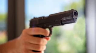 penembakan-massal-di-pantai-bondi-kjri-sydney-imbau-wni-tingkatkan-kewaspadaan