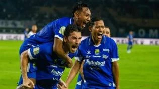 kata-thom-haye-usai-beckham-putra-dan-eliano-reijnders-kembali-dari-timnas-indonesia