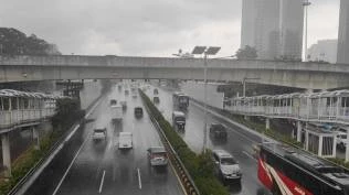 prakiraan-cuaca-bmkg-jakarta-jumat-8-mei-2026-cek-titik-yang-bakal-diguyur-hujan