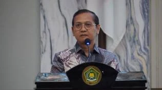 sambut-waisak-50-biksu-lakoni-perjalanan-spiritual-dari-bali-ke-borobudur