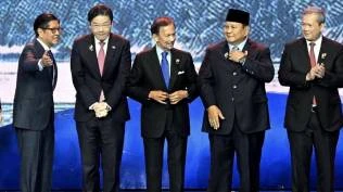 bicara-di-ktt-asean-prabowo-dorong-percepatan-diversifikasi-energi-di-asia-tenggara