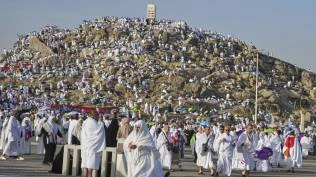 jelang-puncak-haji-jemaah-akan-mulai-berangkat-ke-arafah-pada-25-mei-2026