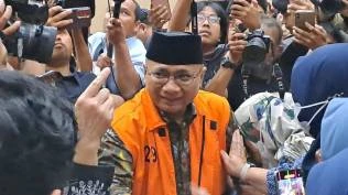 kuasa-hukum-pertanyakan-dakwaan-jaksa-soal-gus-yaqut-terima-uang-ratusan-ribu-dolar-as