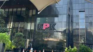 kpk-turut-amankan-kepala-bpk-jawa-tengah-dalam-ott-bupati-klaten