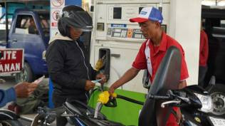 den-usulkan-ke-prabowo-agar-harga-bbm-subsidi-tidak-naik-hingga-akhir-2026