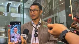 kpk-sita-uang-ratusan-juta-saat-geledah-kantor-bpn-jatim