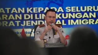 wna-bunuh-penyu-di-raja-ampat-dirjen-imigrasi-harus-dihukum-setimpal