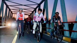 gowes-bersama-jajaran-gus-fawait-perkuat-layanan-kesehatan-warga-jember