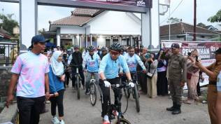 bupati-gus-fawait-ungkap-motivasi-gelar-gowes-bersama