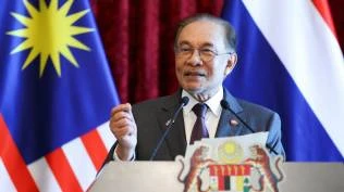 anwar-ibrahim-desak-prabowo-segera-atasi-kabut-asap-lintas-negara