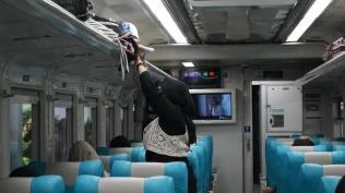 kai-daop-8-surabaya-sesuaikan-tarif-khusus-kereta-cek-rincian-dan-cara-belinya