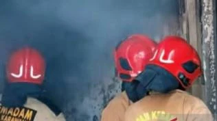 kantor-bpn-karawang-terbakar-sejumlah-aset-dan-berkas-ikut-hangus
