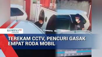 Terekam CCTV, Pencuri Gasak Empat Roda Mobil