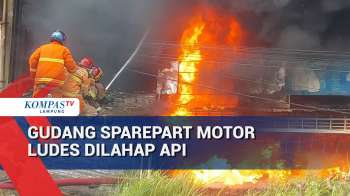 Gudang Sparepart Motor Ludes Dilahap Api