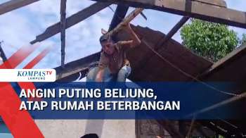 Angin Puting Beliung, Atap Rumah Beterbangan