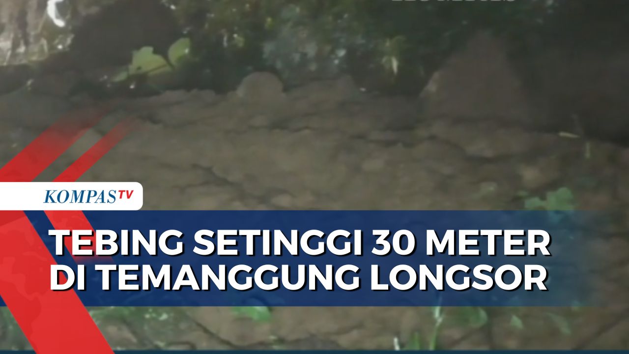 Tebing Longsor, Akses Jalan Penghubung Temanggung-Semarang Terputus