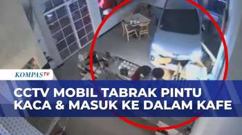 Terekam CCTV! Mobil Hantam Kafe Di SPBU Temanggung, Pengemudi Diduga Mabuk
