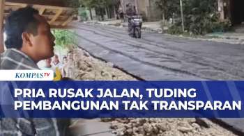 Pria Rusak Jalan Baru Dicor Di Blora Karena Tuding Pembangunan Tak Transparan, Berujung Dilaporkan