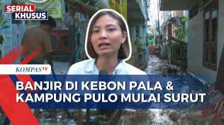 banjir-mulai-surut-warga-kebon-pala-dan-kampung-pulo-bersih-bersih-lumpur-sisa-banjir
