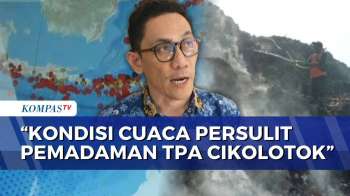 BMKG Sebut Kondisi Cuaca Persulit Proses Pemadaman Api Di TPA Cikolotok