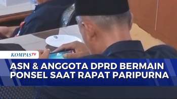 Terciduk Kamera, ASN & Anggota DPRD Di Madiun Bermain Ponsel Saat Rapat Paripurna