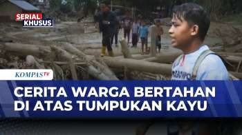 Warga Bertahan Hidup Di Atas Tumpukan Kayu Pascabanjir Sumatera | SAPA MALAM