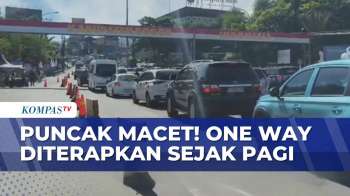 Puncak Macet! Simpang Gadog Dipadati Kendaraan Dari Jakarta, One Way Diterapkan Sejak Pagi