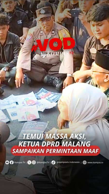 TEMUI MASSA AKSI, KETUA DPRD MALANG SAMPAIKAN PERMINTAAN MAAF